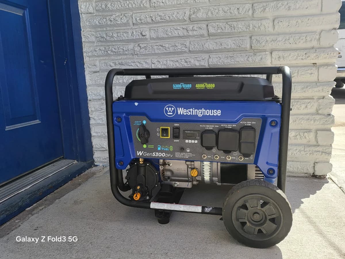 Westinghouse WGen5300DFv Portable Generator