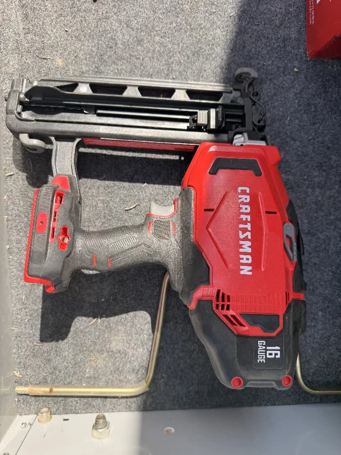 Craftsman 20v Nail Gun